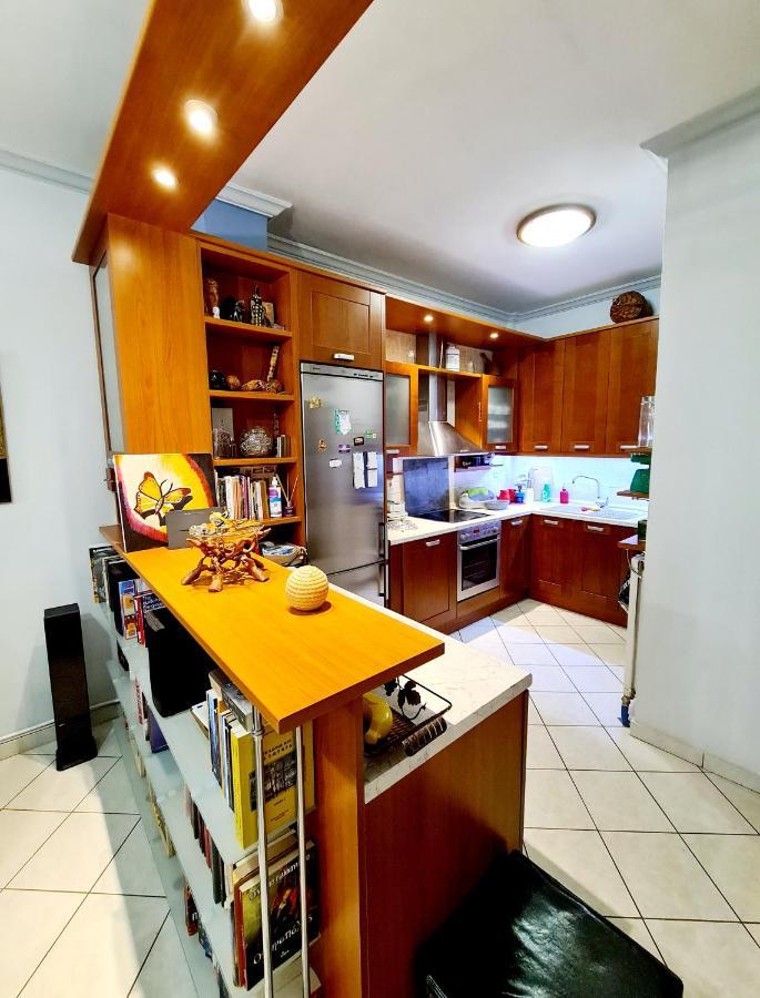 Large Terrace Apartment Near City Centre Atenas Exterior foto