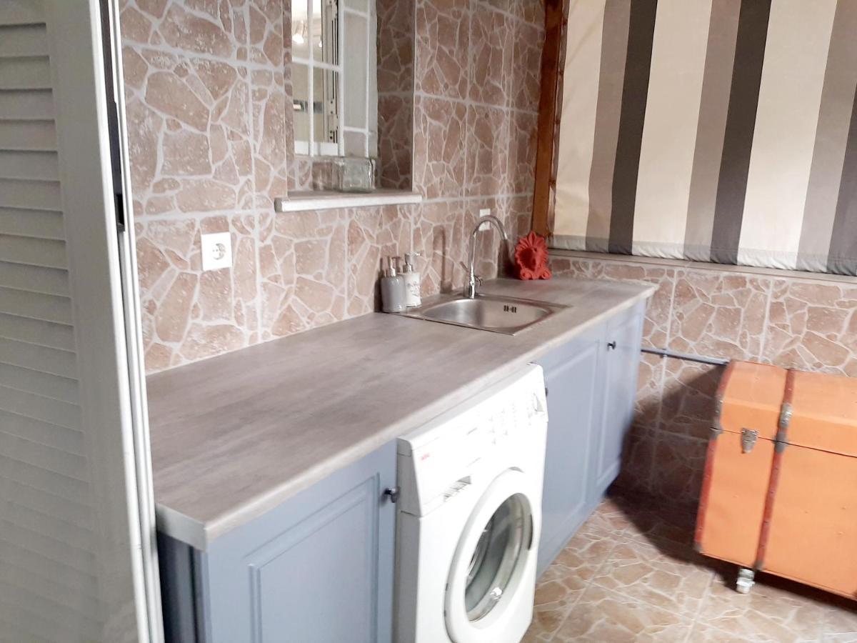 Large Terrace Apartment Near City Centre Atenas Exterior foto