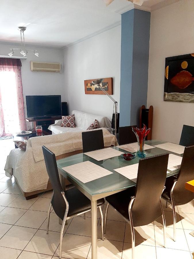 Large Terrace Apartment Near City Centre Atenas Exterior foto