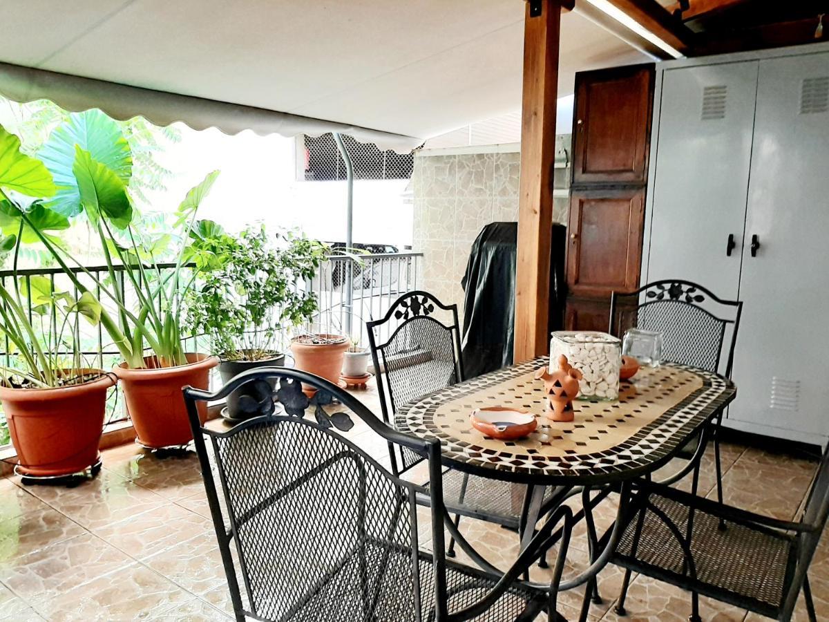 Large Terrace Apartment Near City Centre Atenas Exterior foto